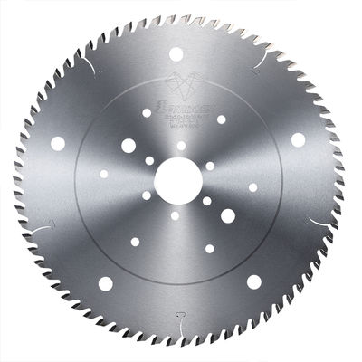 주문 Industrial Grade 455mm Diameter 70 Teeth TCT Circular Saw Blade with 3 Years Warranty online manufacture