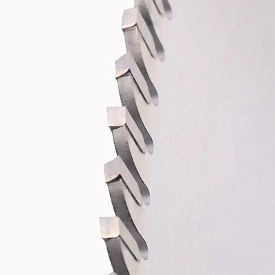 이름